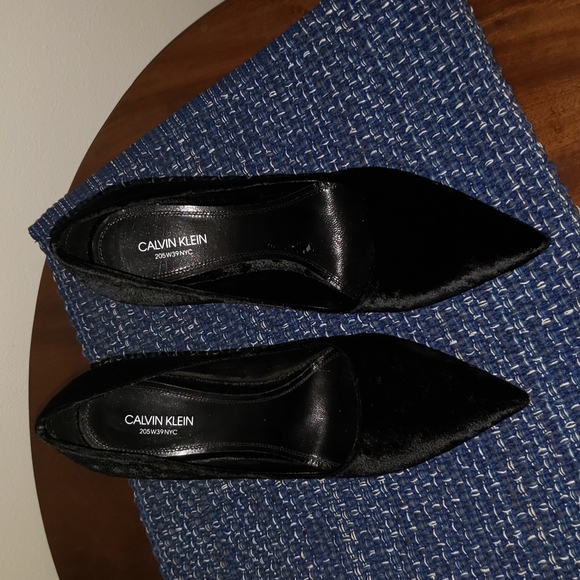 Calvin Klein High Heels 👠 - Picture 2 of 7